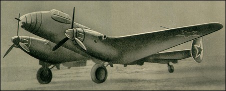 Ер-2 с двигателями АЧ-30Б