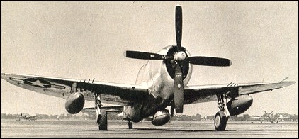 P-47D с тремя подвесными топливными баками
